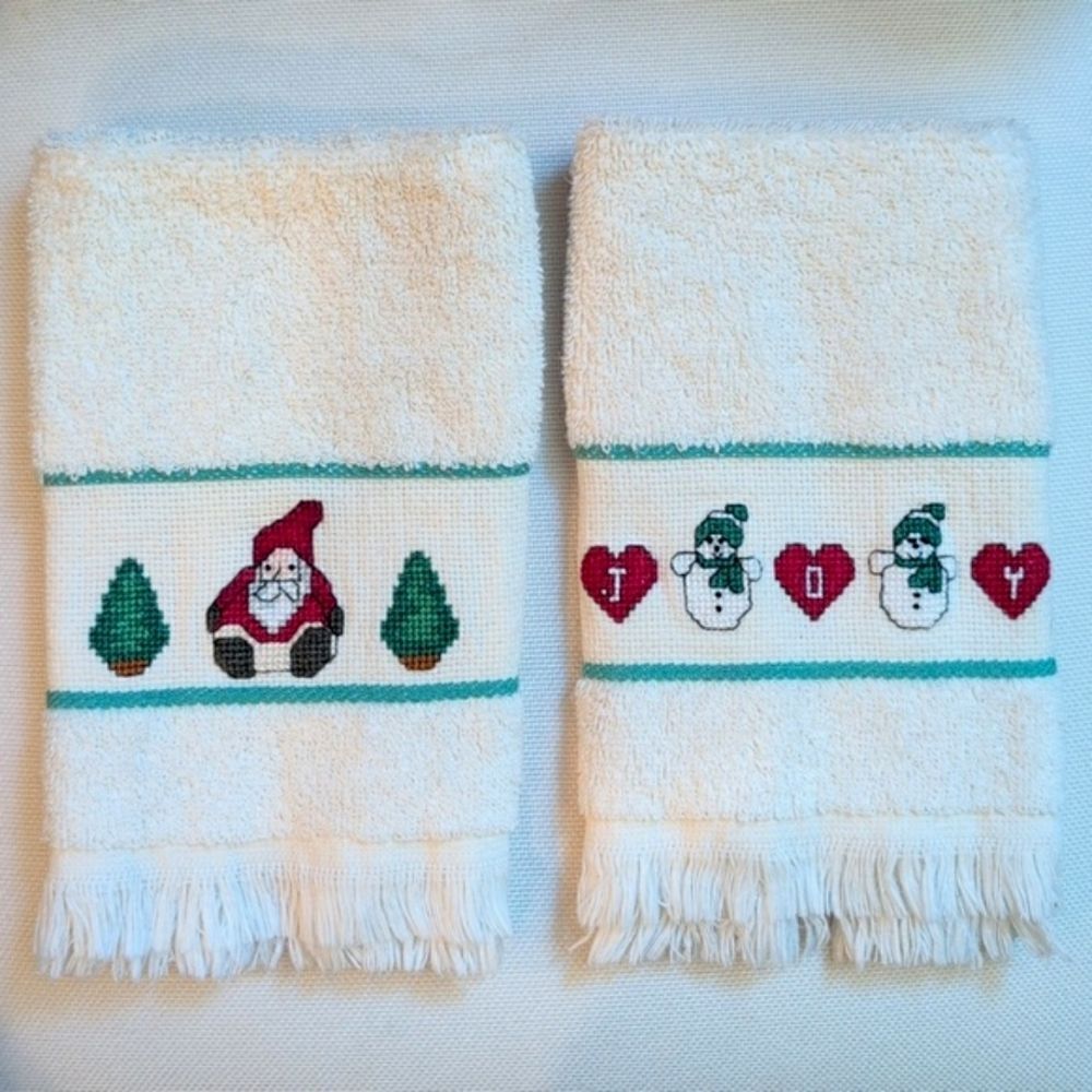 Vintage Festive Cream Hand Towels with Cross Stitched Holiday Motifs Set Of 2